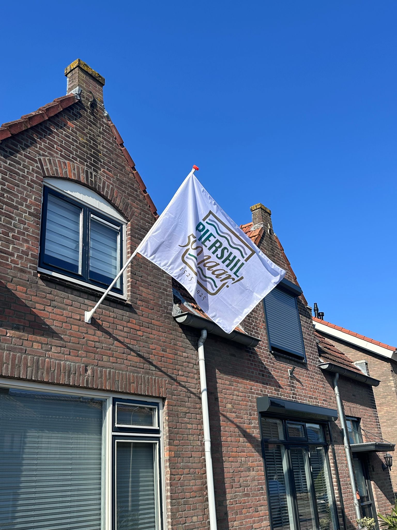 vlag jubileum Piershil 500 jaar